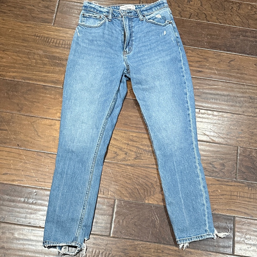 Women’s Light Blue 90s Straight High-Rise Jeans